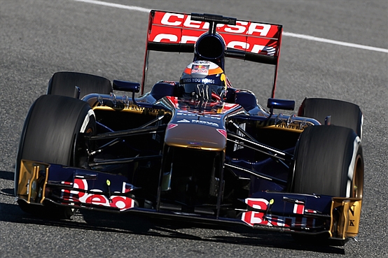 スクーデリア・トロ・ロッソ（Scuderia Toro Rosso） STR8